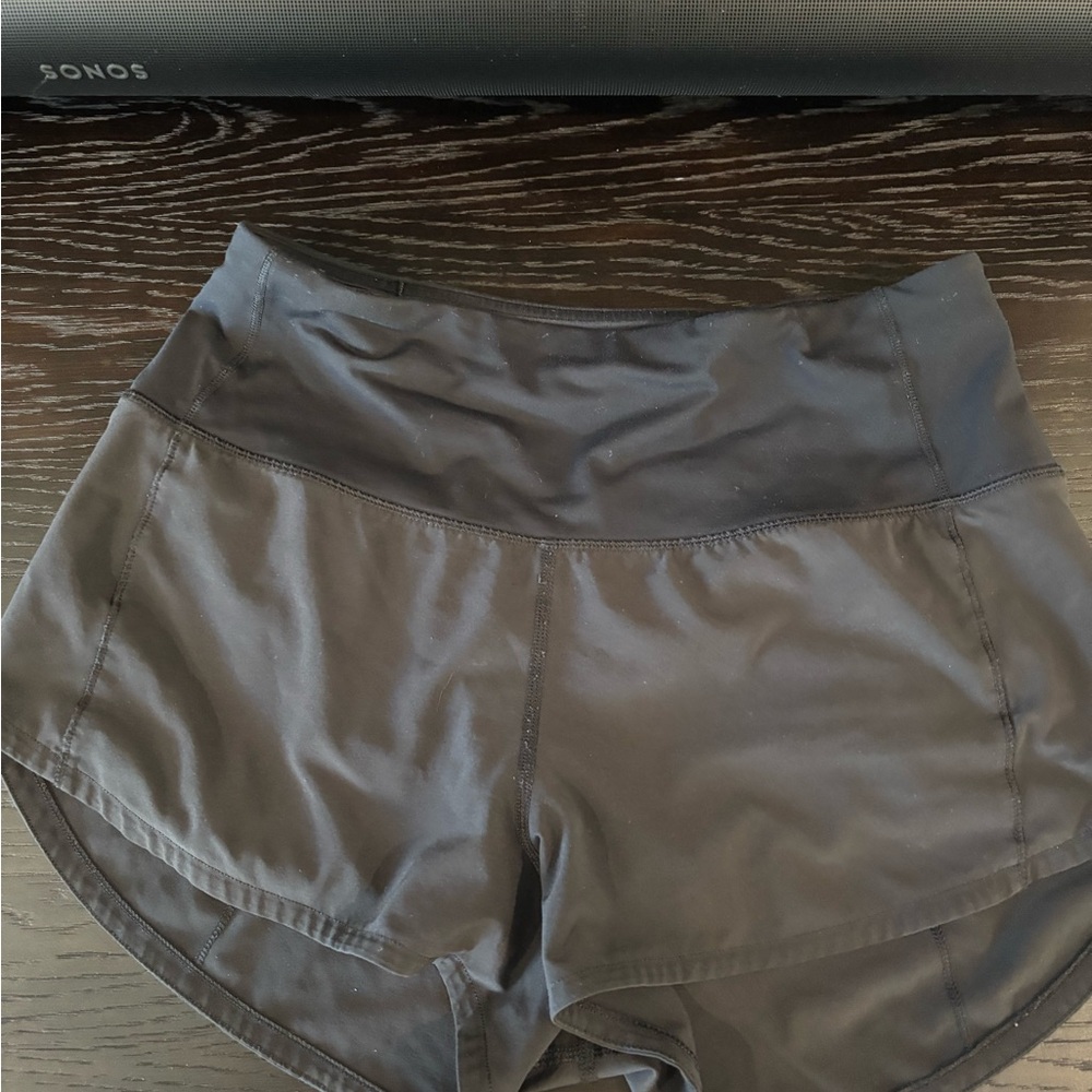 Black Lululemon Speed up high-rise lined shorts 2.5 size 4